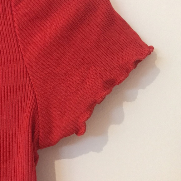 Garage Red T-Shirt Small - Picture 3 of 3